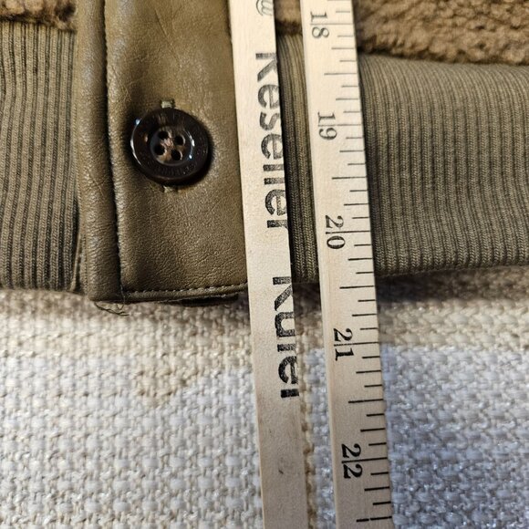 Honor The Gift Olive Brown Sherpa Vest XL With Button Front Embroidered H Logo - Picture 12 of 14